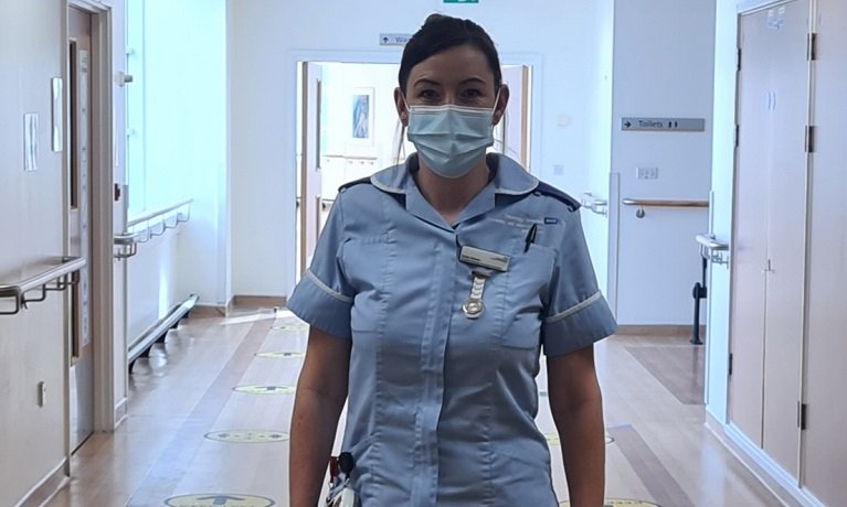 Kelly Brown’s army career prepared her for battle but she didn’t anticipate that her switch to nursing would see her on the COVID-19 frontline <a href="/nhsuhcw/">UHCW NHS Trust</a> 

Find out how <a href="/covcampus/">Coventry University</a> &amp; the Nursing Associate Foundation Degree helped Kelly join the #nhs 
here 👇 coventry.ac.uk/news/