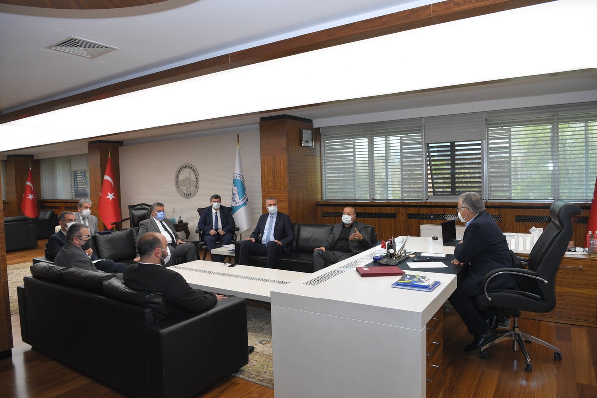 Memduh Büyükkılıç