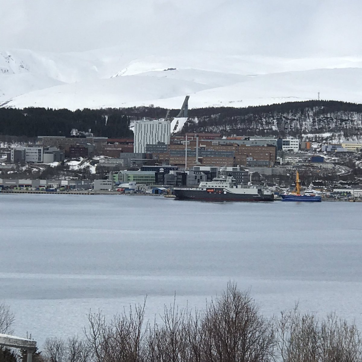 #RVKronprinsHaakon 🇳🇴 ready for @nansenlegacy Q2 spring cruise to northern #BarentsSea #Arctic @NorskPolar @NTNU @UiTromso @Meteorologisk @UiB @UNISvalbard #FFKronprinsHaakon #diatoms