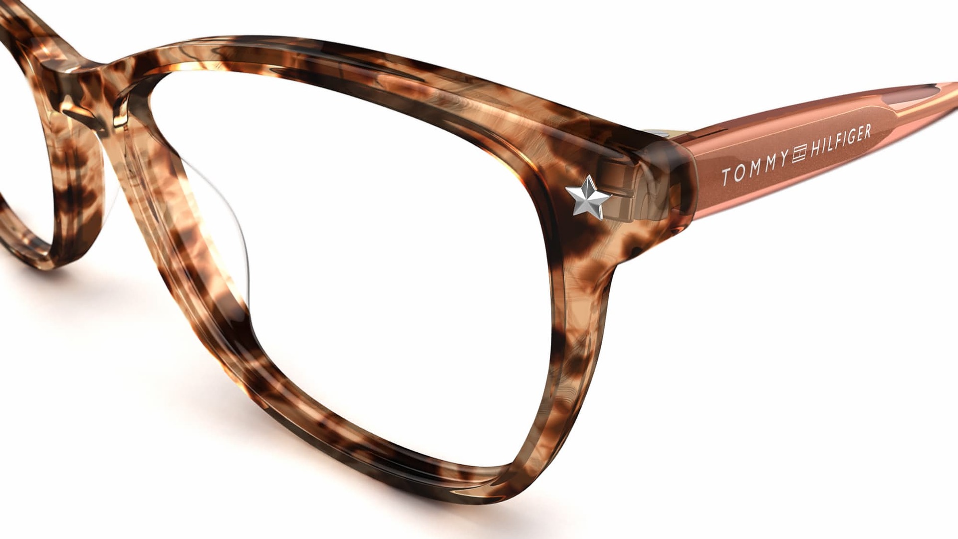 evne forræderi tøjlerne Specsavers España on X: "🇬🇧 Our Tommy Hilfiger collection has stylish  glasses for everyone with prices from just €159. https://t.co/F5wJ0WYuZY  https://t.co/E0qBWugMnO" / X
