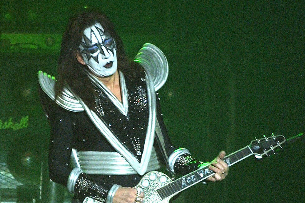 Happy birthday Ace Frehley
April 27, 1951 