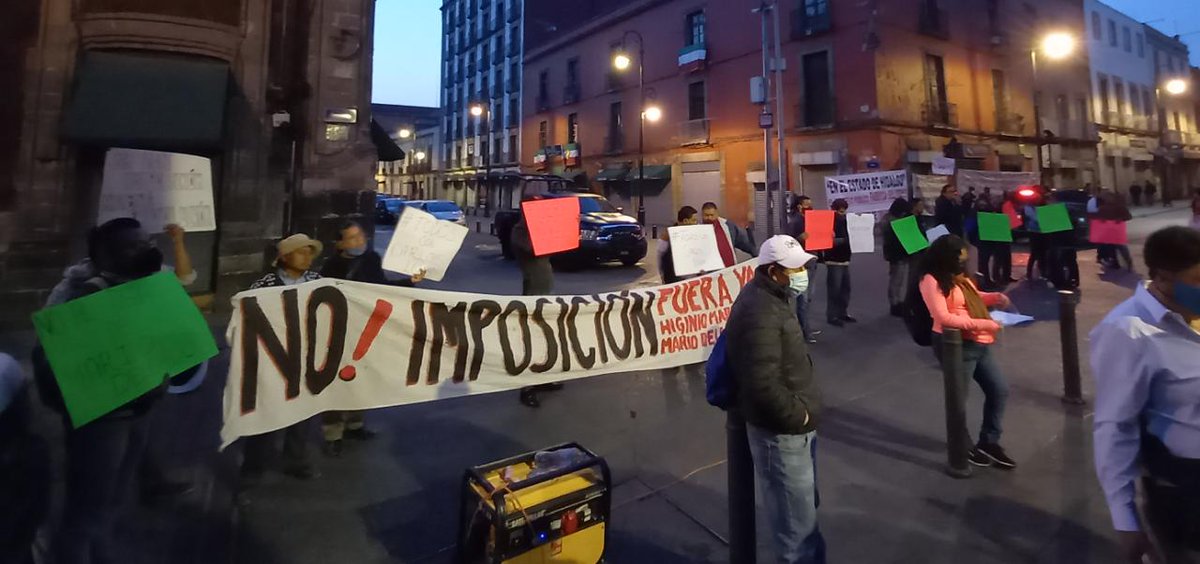 MProdemocratico's tweet photo. SI NO HAY SOLUCIÓN! HABRÁ MOVILIZACIÓN! 
A 21 DIAS DE ESTAR EN PLANTÓN POR LAS IRREGULARIDADES QUE SE ENCUENTRA EN @PartidoMorenaMx 
EN ECATEPEC EL PUEBLO DECIDE! 
NO A LA IMPOSICIÓN! @ImagenTVMex  @politicomx  @mileniotv  @NTelevisa_com  @OnceNoticiasTV https://t.co/WRmioD7Ih3