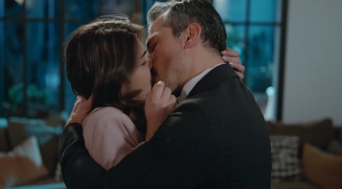 finale son 2 bölüm kaldı. dizi bitmeden aşk geri döndü vol2 istiyoruz 🙏🏻🐣💕 #NehNaz #Baraj <a href="/barajfox/">Baraj</a> <a href="/medyapimresmi/">MEDYAPIM</a>