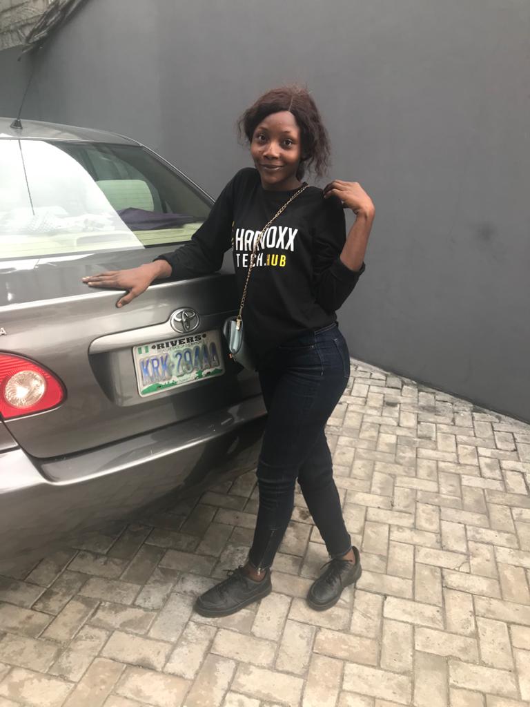 DearEphy's tweet photo. Hi there.....My name is Ephy. 
I am a content creator and UI/UX enthusiast. I am so happy to be on this space. Let us get to know each other.
 #dogecoin #doge #TECNOSpark7P #theinsaneapp #MachineLearning #AI #womenintech  #Serverless #WomenWhoCode #BlackTechTwitter https://t.co/KYycsEGUCQ