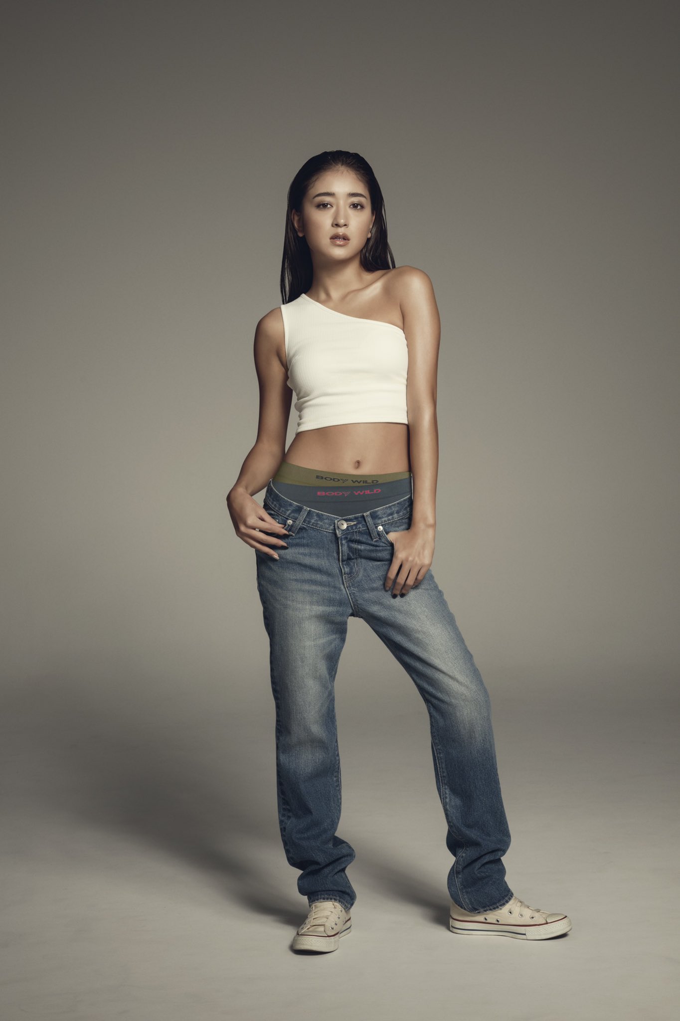 池田美優着用　エモダ　ARM LACEUP BZ みちょぱ(池田美優) on X: 