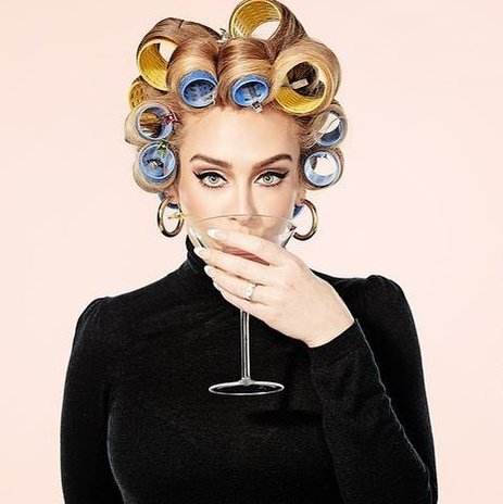 adeleloops's tweet image. Adele in 2020