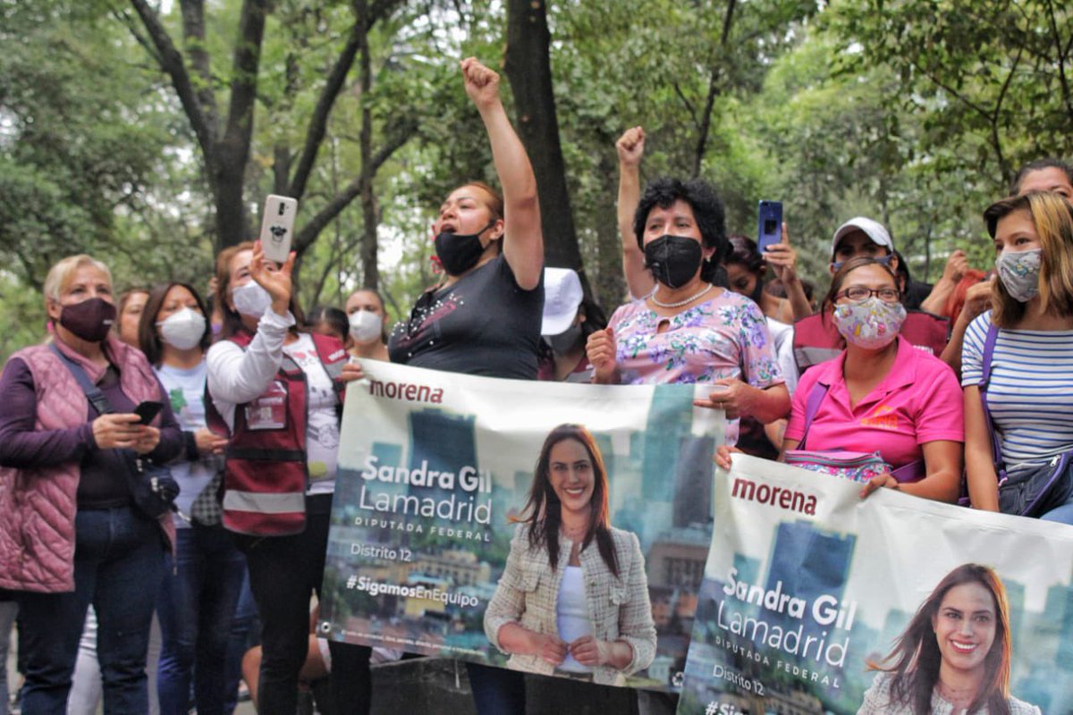 sandybell08's tweet photo. Mi caminar con las mujeres no cederá, más que nunca seguiré trabajando por el reconocimiento y defensa de nuestros derechos  y realizaré propuestas legislativas que sean en beneficio de todas.
Gracias por permitirme caminar con ustedes.#SigamosEnEquipo #morena #4taTransformación https://t.co/I9IU1dhHUl