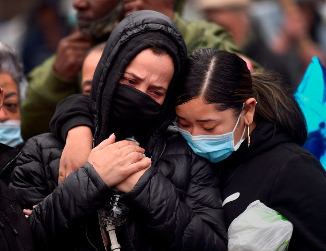 5/ It& #39;s hard to explain or comprehend the trauma of something like this. The impact on her two girls, ages 4 and 5, who witnessed the shooting, has been extraordinary - that story is too private to share, but suffice it to say the girls are reeling.This is Solmary, on the left.