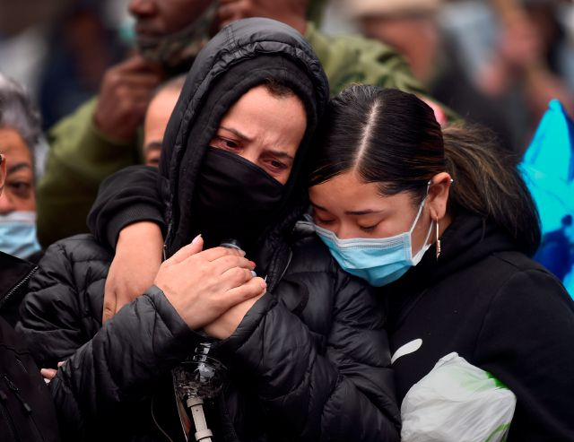 5/ It's hard to explain or comprehend the trauma of something like this. The impact on her two girls, ages 4 and 5, who witnessed the shooting, has been extraordinary - that story is too private to share, but suffice it to say the girls are reeling.This is Solmary, on the left.