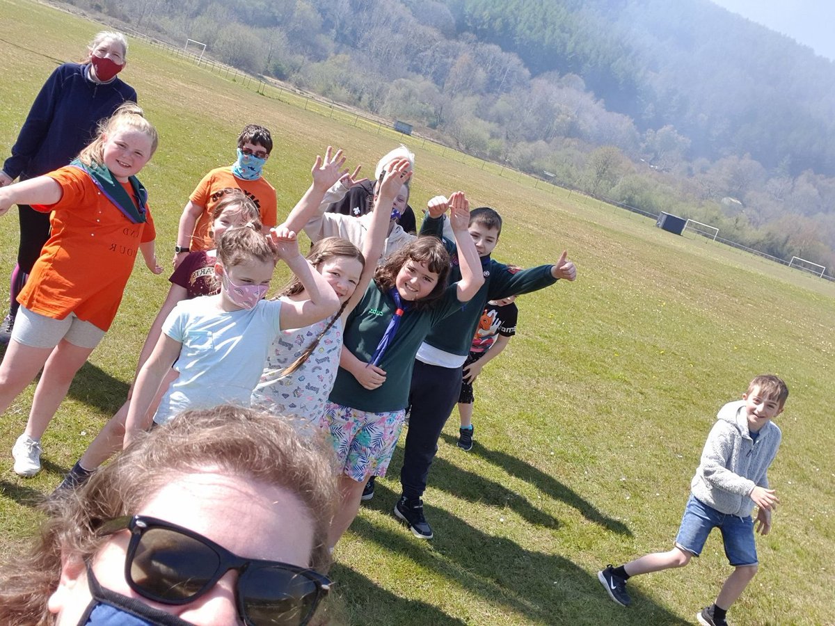 MerthyrScouts's tweet photo. All our sections meeting face to face this weekend have been extremely lucky with the weather!5th &amp; 6th Cubs have been out working on their athletics badge and collecting pebbles for the 100 years celebration of the Royal British Legion!
#merthyrscouts #scoutscymru #midglamscouts https://t.co/sOrdxQL3NR