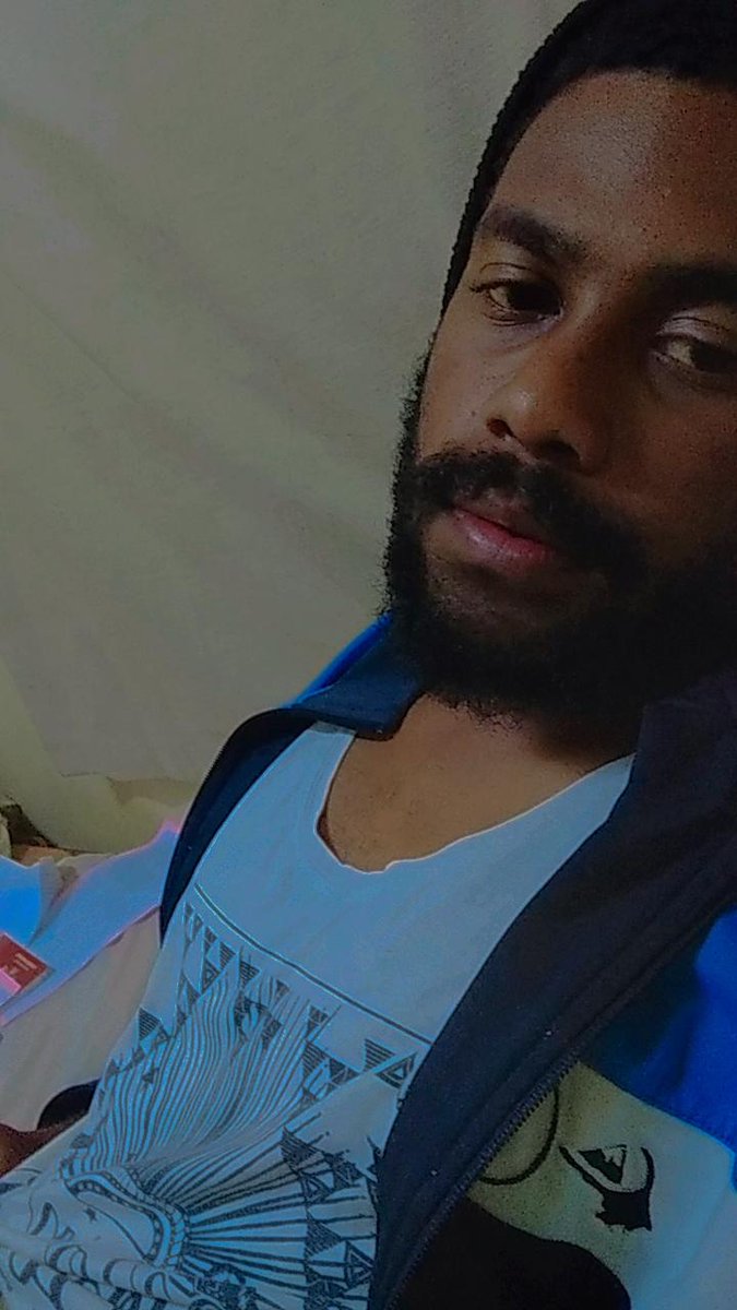 JonathanBios tweet picture