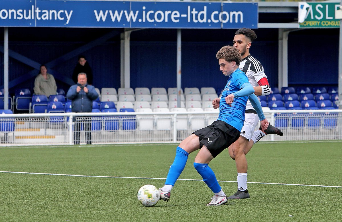 A good win for Lewis' <a href="/BillericayEJA17/">Billericay Town Under17s EJA</a> <a href="/lewis_hagland1/">Lewis hagland</a> team by 2-0 over <a href="/MayBakers/">May & Baker ECFC ⑥⑨③</a> at New Lodge. #BTFC #ACommunityClub