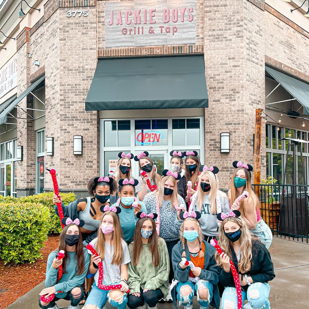 CA_LadyProdigy's tweet photo. Fun times at the Summit send off lunch! So excited to make the climb next weekend! ππβ°
#ladyprodigy #lucky7th
#makingtheclimb #g3fca2a #summitbound #summit2021 https://t.co/YKgjkKO6Sa