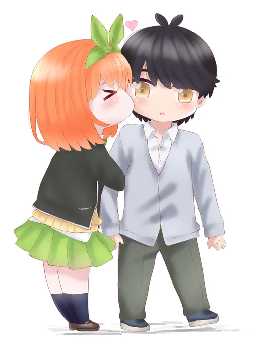 ミニ風四..どっちが良い?

#風四 #中野四葉 
#五等分の花嫁 