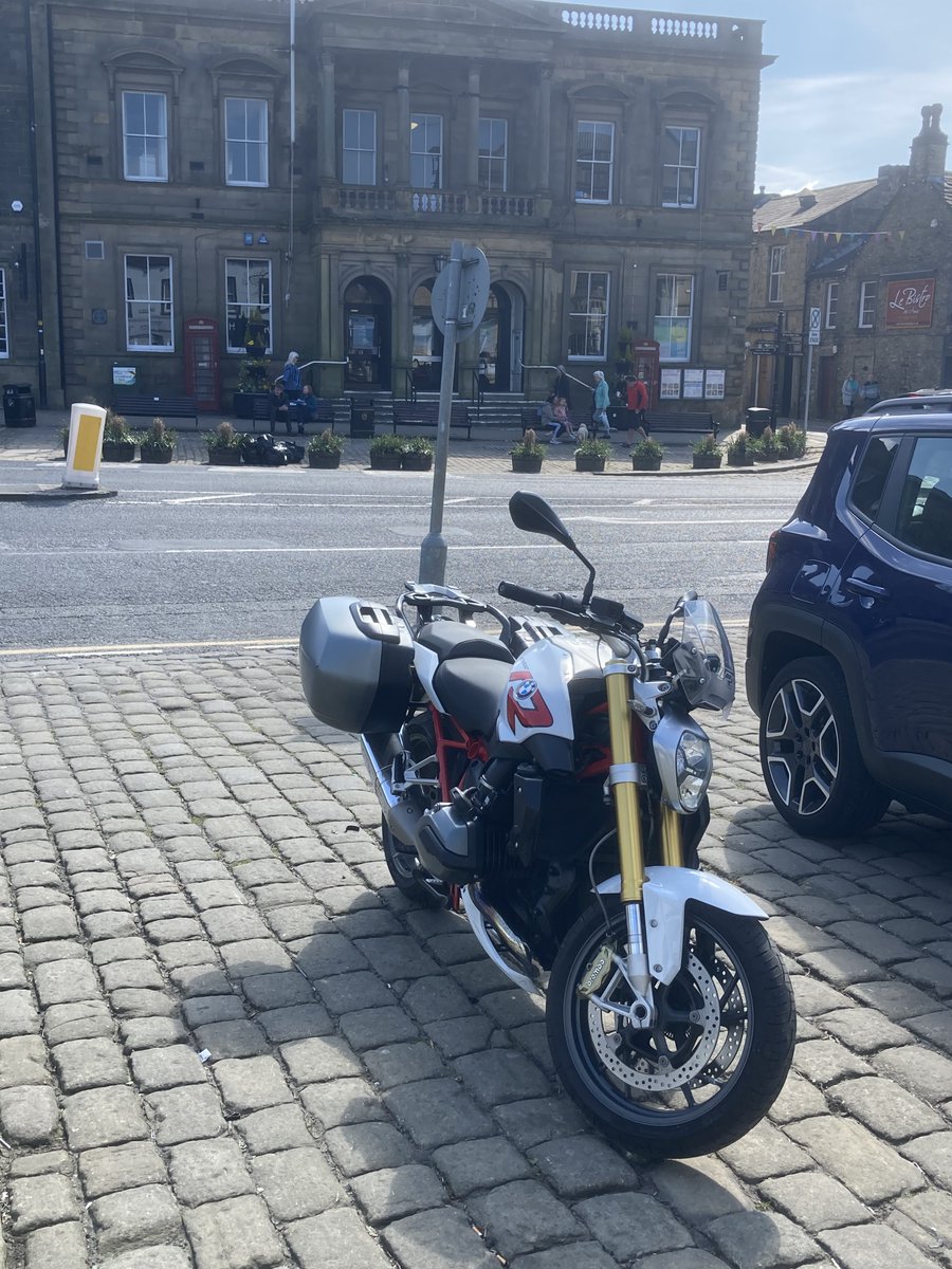 BMW_R1200RT's tweet photo. Short, chilly ride to #skipton
#northyorkshire https://t.co/2X27MVPjg0