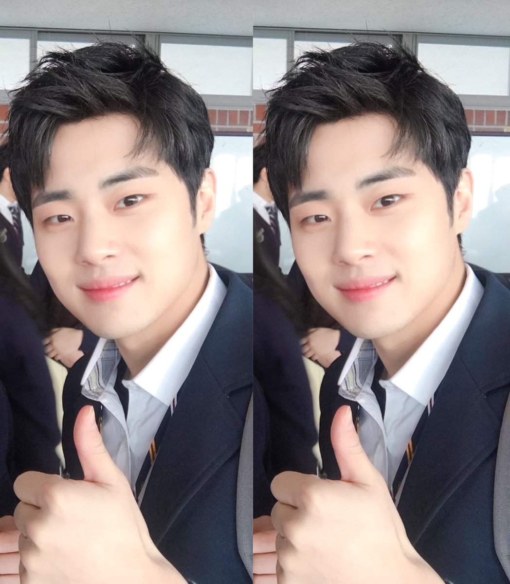 복오싶따❣️ (사진첩 보다 보니 👍🏻 요러고 있는게 많이 보여서 세상 꾸욥