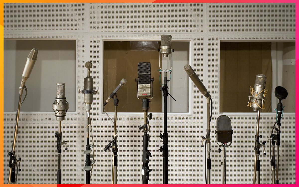 AbbeyRoad's tweet photo. What microphone would you pick from our collection?#MicrophoneCollection https://t.co/hPznUluV39