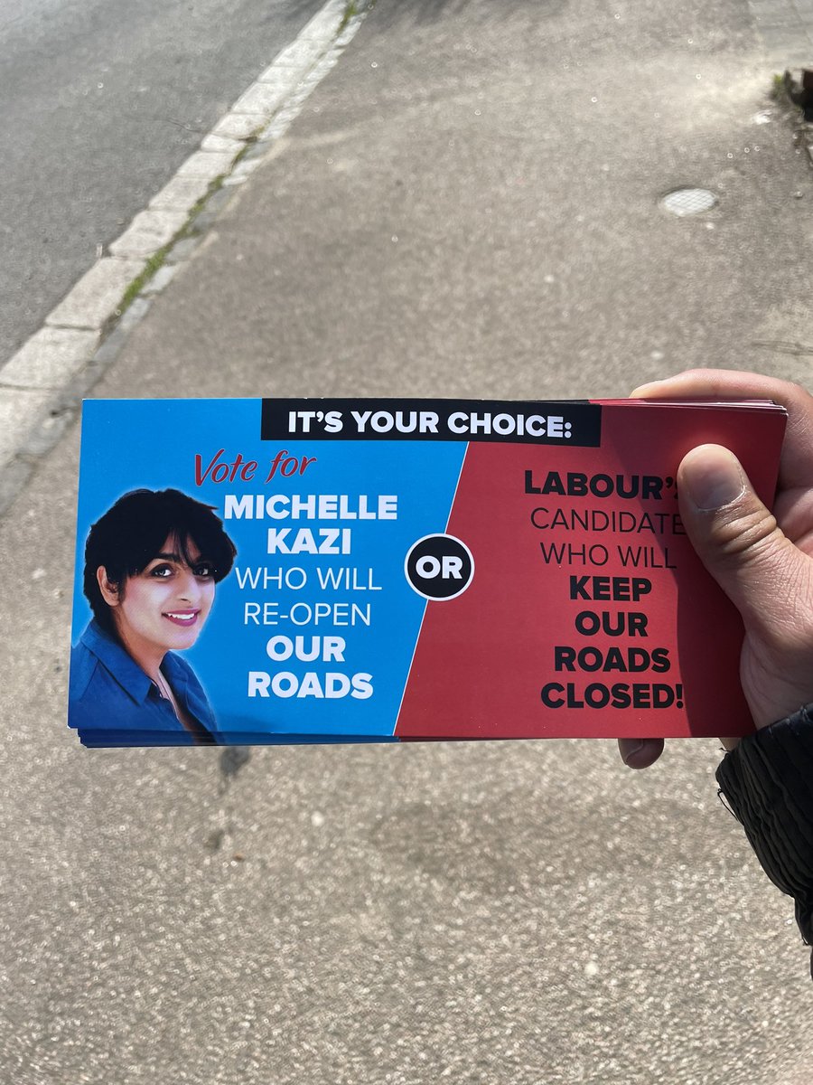 SamirDwesar's tweet photo. Great to get the steps in and campaign for @Michelle_Kazi &amp; @CroydonTories in Woodside today. First steps to change in Croydon which deserves so better and so much more. #Croydon https://t.co/r9vFzdWaS9