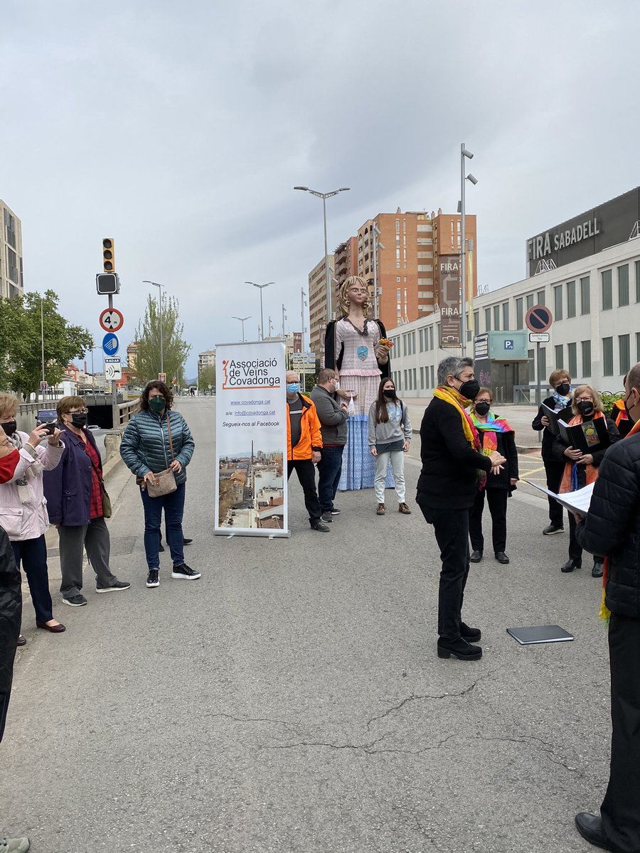 Recuperem la vida quotidiana a les autopistes urbanes!! 
Primer tall a la #GranViaSbd #Sabadell 💪🏼💪🏼