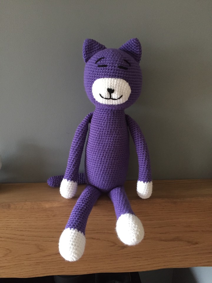 Tanyawarren's tweet photo. Sweet pussy cat seeking a nice new home 😻 Purrfect gift idea 😊  https://t.co/SJE9O7XQ8e #handmade #etsy  #cat #CraftBizParty #firsttmaster https://t.co/jV0X5CiYRV