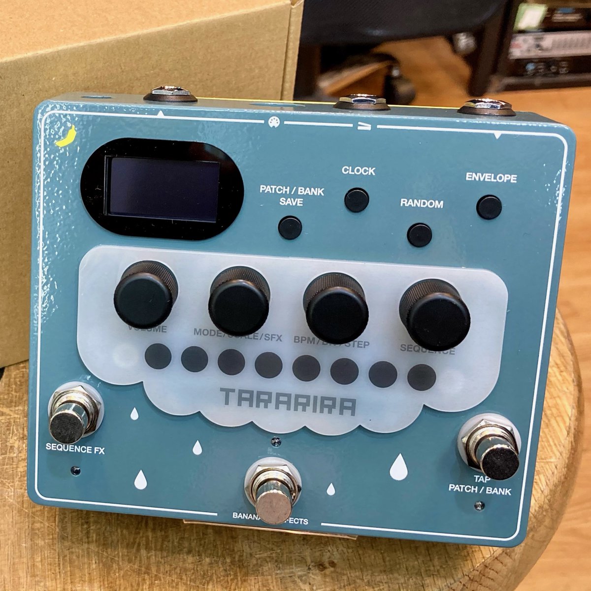 ishibashichamz's tweet image. 【#本店エフェクターフロア】#BANANANA EFFECTSの話題の新製品、#TARARIRA がようやく再入荷！！
今なら即納可能！！

詳細・ご注文はこちらからどうぞ↓
digimart.net/cat13/shop1484…