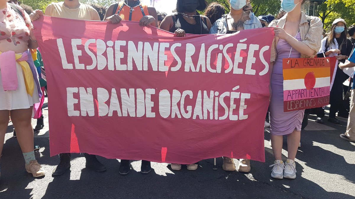 "Lesbiennes racisées en bande organisée"!
RDV en tête de cortège 💥💥💥
#marchelesbienne 
#PMAPourToutes