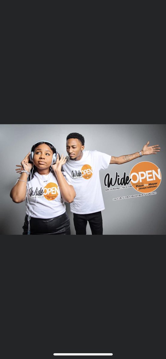 siftedsweets's tweet photo. Make sure you guys tune in on Tuesday to the Wide Open Morning show!
Shontelle Robinson and I will be sitting down chopping it up with Gregory Bouyer & Jenaye LaShawn !!
Our first live interview!!!!! #TalkThatTalkTuesday https://t.co/eihKPwl27X
