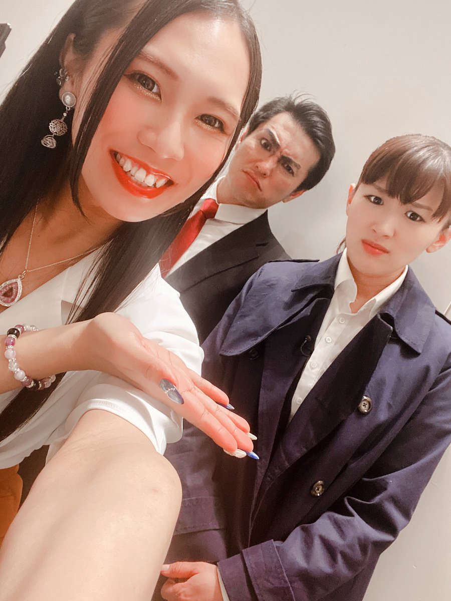 奇跡 両声類 Tiktok40万人 声真似初心者 爆笑そっくりモノマネ紅白歌合戦スペシャル 出演 T Co Wuplx9wqz5 5 8 土 夜9時 になります Tiktokを始めて4ヶ月 感謝ばかりの毎日です ミラクルさんや エハラさん等