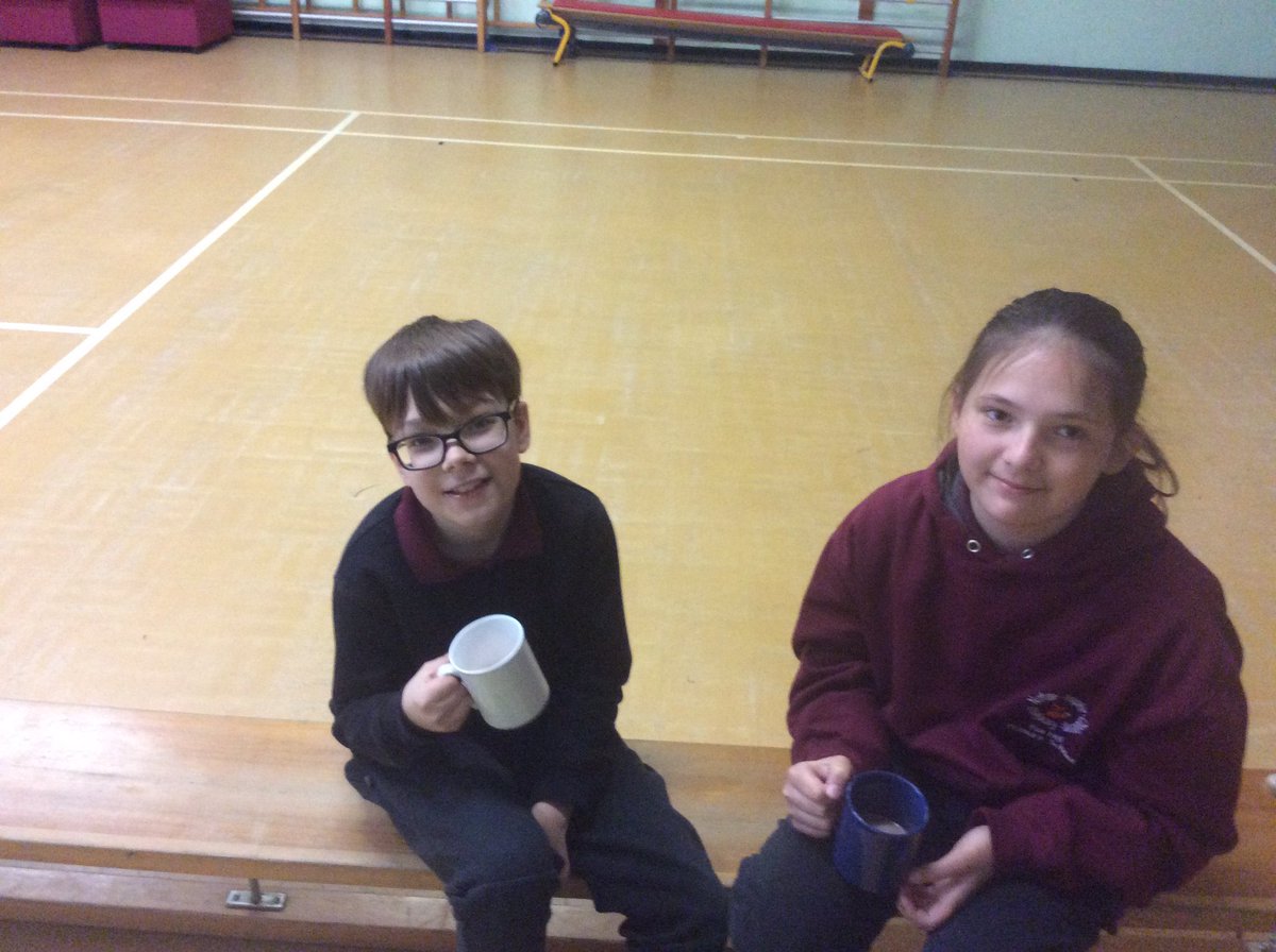 FoxHill_Primary's tweet image. Here are our GOLD superstars today! Well done everyone! ⭐