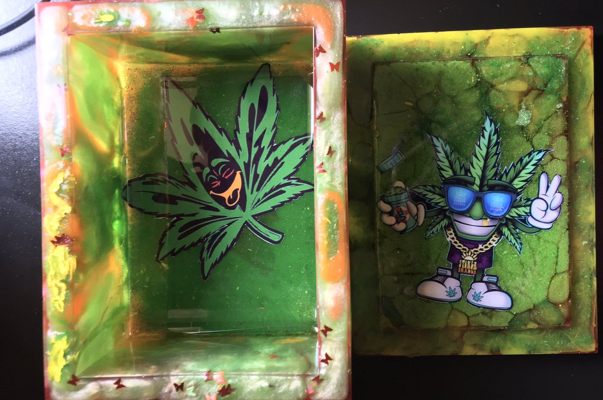 CreativesAspect's tweet image. 🚨🚨🚨🚨ATTENTION🚨🚨🚨🚨
Hey Guys! My website has been updated. I have a variety of options. Everything is made with epoxy resin.  Check it out‼️ Website information is in my bio. You can also negotiate prices. Happy Shopping! #supportsmallbusiness #BlackOwnedBusiness #handmade