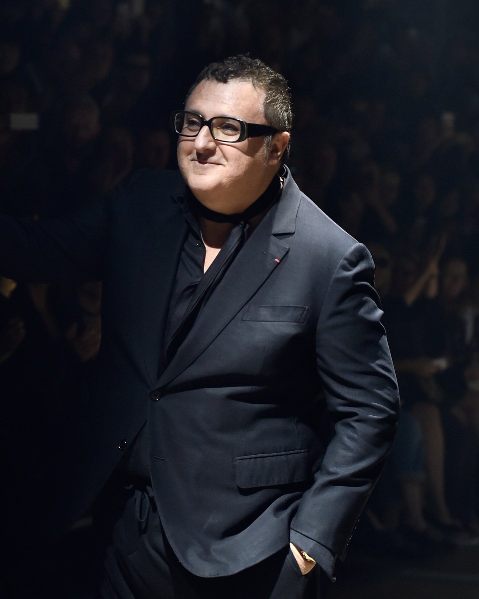 Fashion Week tweet media