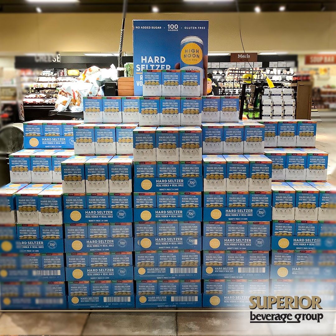 superior_bevgrp's tweet photo. Not your average sales goal... It's a @highnoonsunsips Blitz!
#RealVodka #RealJuice #HighNoon https://t.co/KFhlkMTkOM