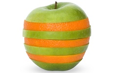 All this may seem awfully convincing for those not initiated into the secrets of   #SystematicReview. But this is NOT the way we do analysis in  @cochranecollab. The PICO question determines what is actually similar enough to combine. This review combines apples and oranges. 16/36