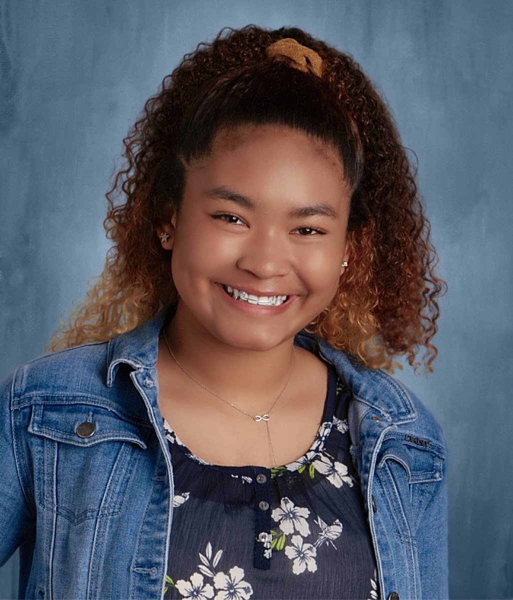 tamangcute's tweet photo. Vee’s 8th Grade Picture
.
.
.
#7thgrade #middleschool #myprincess https://t.co/ORaLrk5B0D