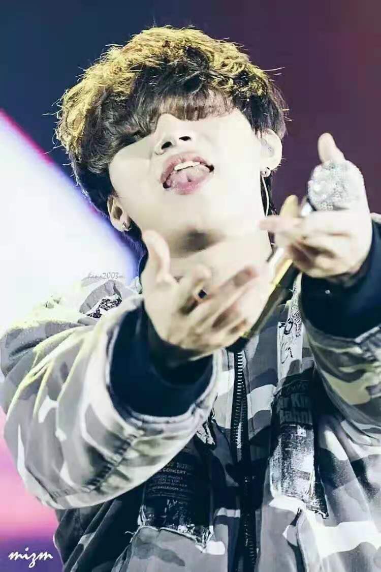 I love you！Happy Birthday！！
#DLITEFULDAESUNGDAY
 <a href="/YG_GlobalVIP/">BIGBANG GLOBAL VIP</a>