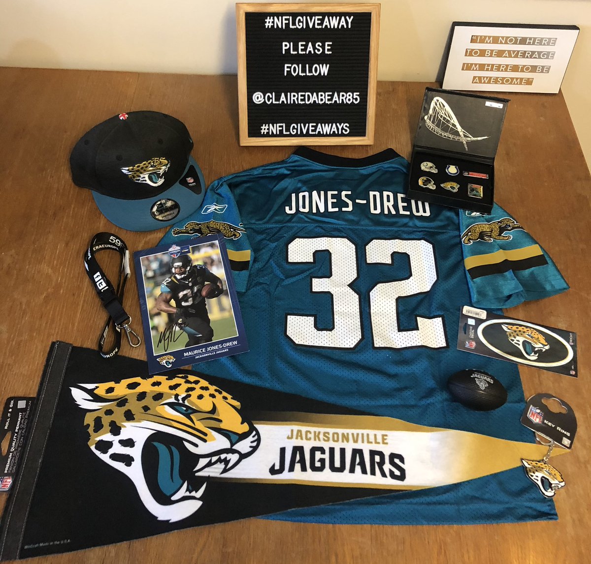 clairedabear85's tweet image. #Jaguars #NFLDraft #SIGNED #NFLGIVEAWAY For a chance to #win this FAB prize lot full of Jags #SWAG inc a #SIGNED pic by @MJD You MUST b following @clairedabear85 &amp;amp; RT this link This #Giveaway will run till the 30/4 &amp;amp; is open 2 ALL #NFL fans globally Good Luck #DUUUVAL #NFLTwitter