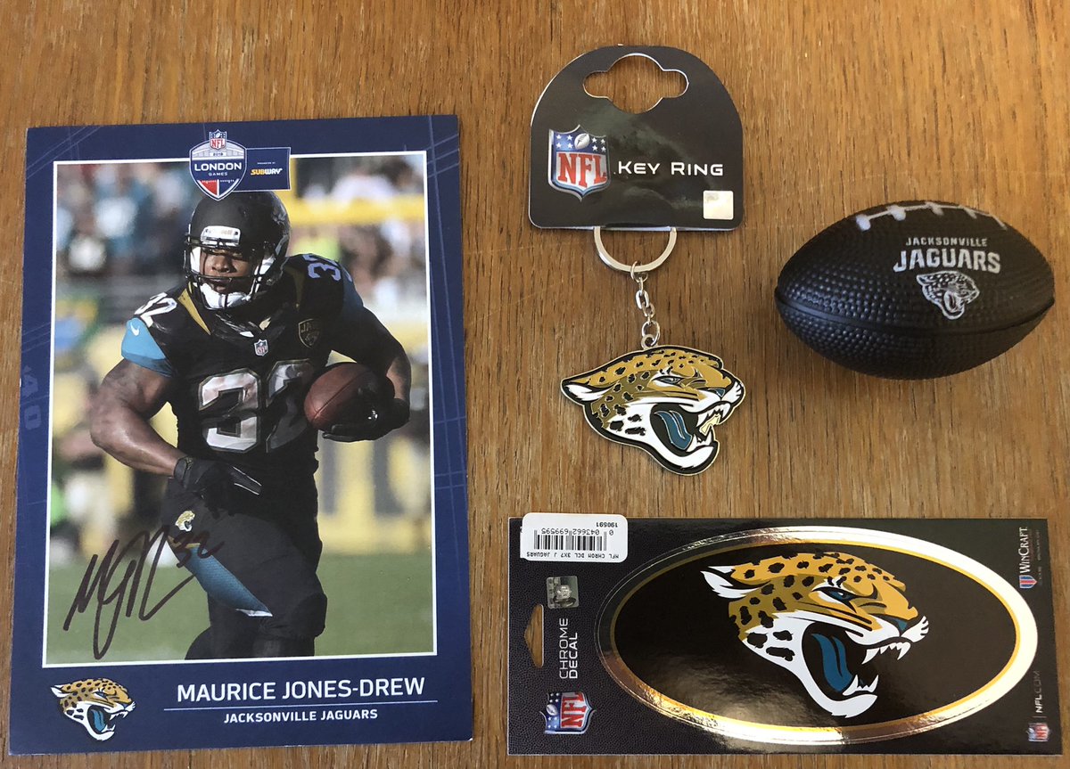 clairedabear85's tweet image. #Jaguars #NFLDraft #SIGNED #NFLGIVEAWAY For a chance to #win this FAB prize lot full of Jags #SWAG inc a #SIGNED pic by @MJD You MUST b following @clairedabear85 &amp;amp; RT this link This #Giveaway will run till the 30/4 &amp;amp; is open 2 ALL #NFL fans globally Good Luck #DUUUVAL #NFLTwitter
