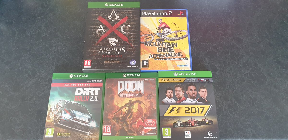 HowittSimon's tweet image. A quick trip to my local CEX and the nearby GAME today - picked up a few more Xbox One games (mostly cheap), a PS2 game I hadn't seen before and Cyberpunk 2077 - have been wanting to try that for some time but was waiting until it was less than £50!