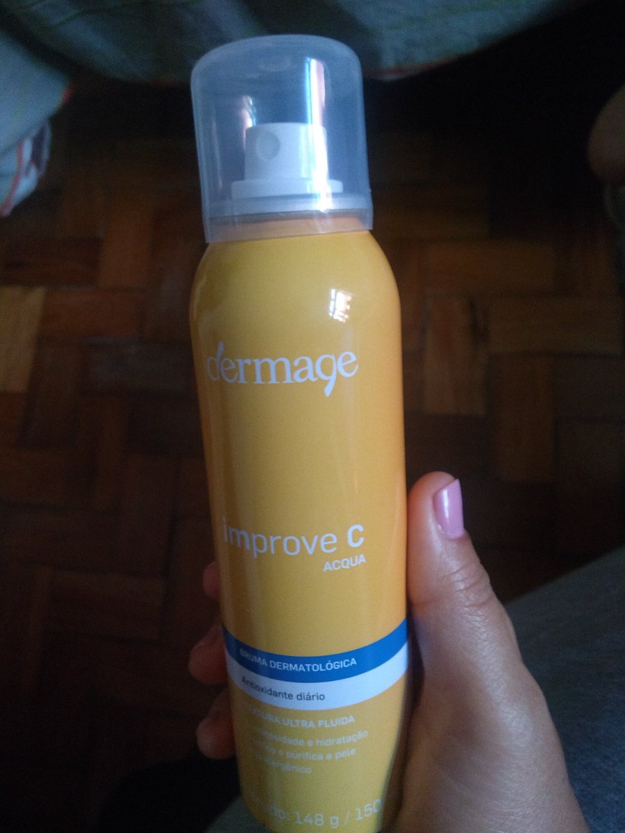 gessyross's tweet photo. Melhor do que qualquer água termal que eu já tenha usado. Preço mais barato no próprio site da #Dermage uso duas x ao dia, antes da vitamina C e antes dos cremes noturnos. https://t.co/EQuDeIMo3X