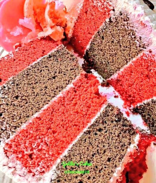 Goldiescakes's tweet photo. We also do big cakes starting for 70,000 ugx https://t.co/FQ9sJF0cNC
