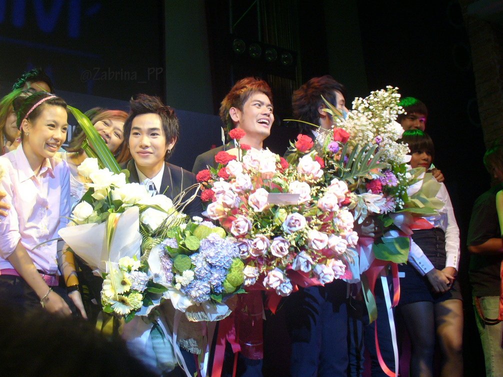 Zabrina_PP's tweet photo. คิดอยู่ทุกวัน คิดอยู่ทุกคืน ... คิดแต่ไม่ถึง คิด คิด แต่ไม่ถึงเธอ TC kaaaaa #April2008 https://t.co/YXr7NuRY8t