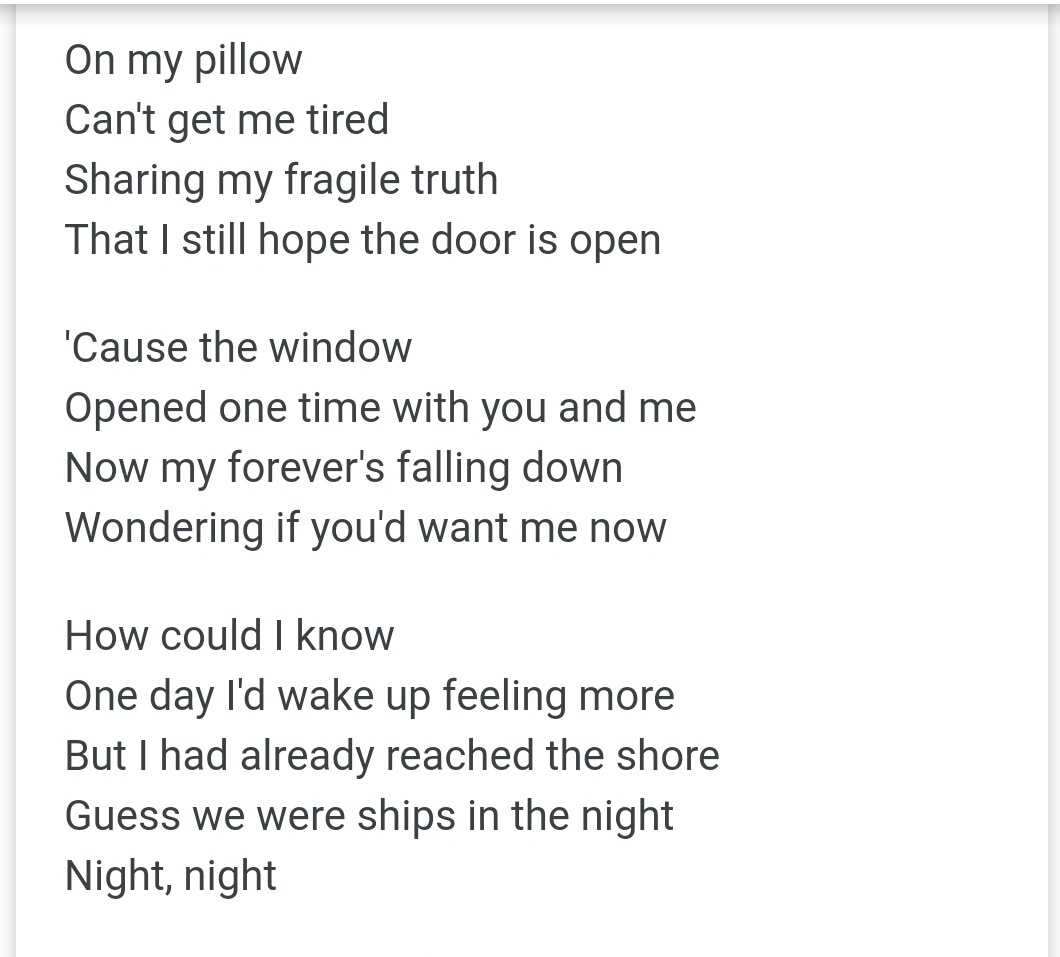the lyrics of Sweet Night is like fine wine; filled with words that contain more healing medicine than all the existing drugs in this world. It's a song that contained Taehyung's pure love.
