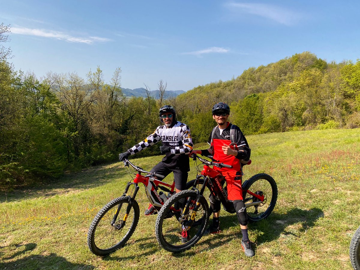 Training and fun on Sunday with Francesco Milicia, Ducati VP Sales. Monte Mario, around Bologna, is just fantastic with the EMTB.