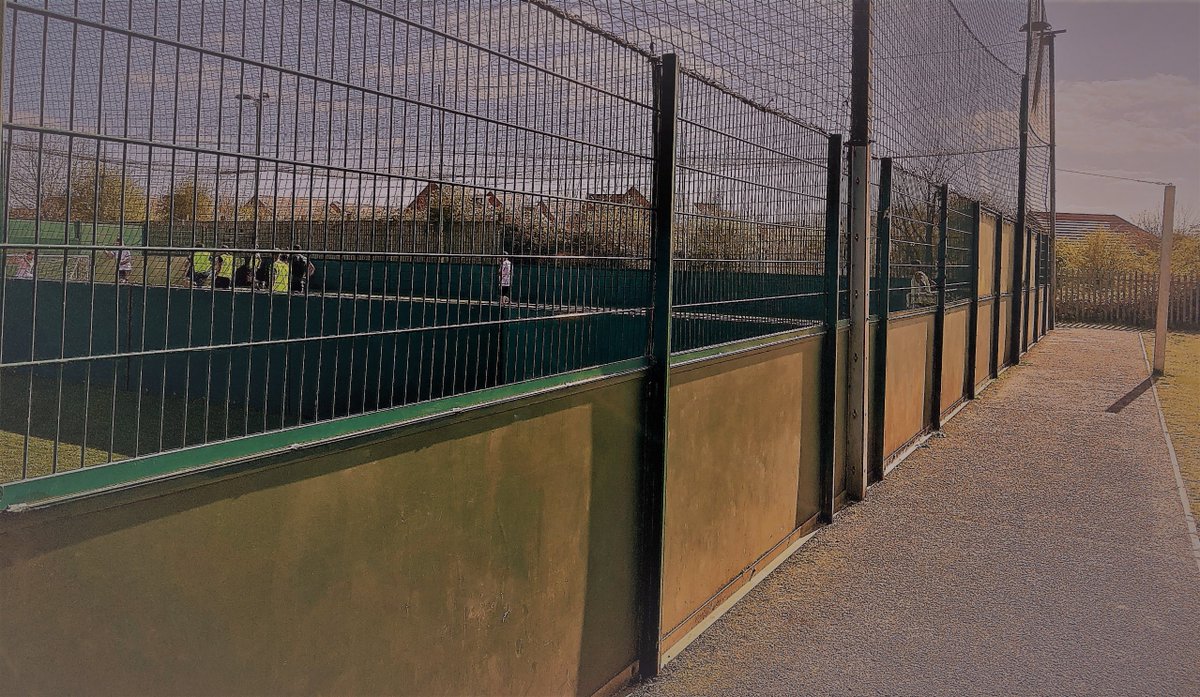 Pay &amp; Play available unitll tonight !! £5.00 Per Person 

To secure a casual booking follow the link below 
playfootball.net/hire-a-pitch