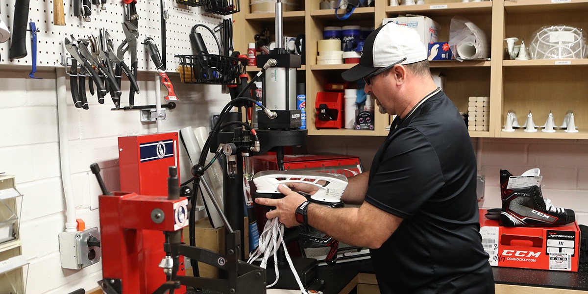 Congratulations to our  Head Equipment Manager, Eric Bechtol who will be working his 1800th professional game in hockey today 🎉🏒⛸️

#LetsGoTucson #ThankYouE