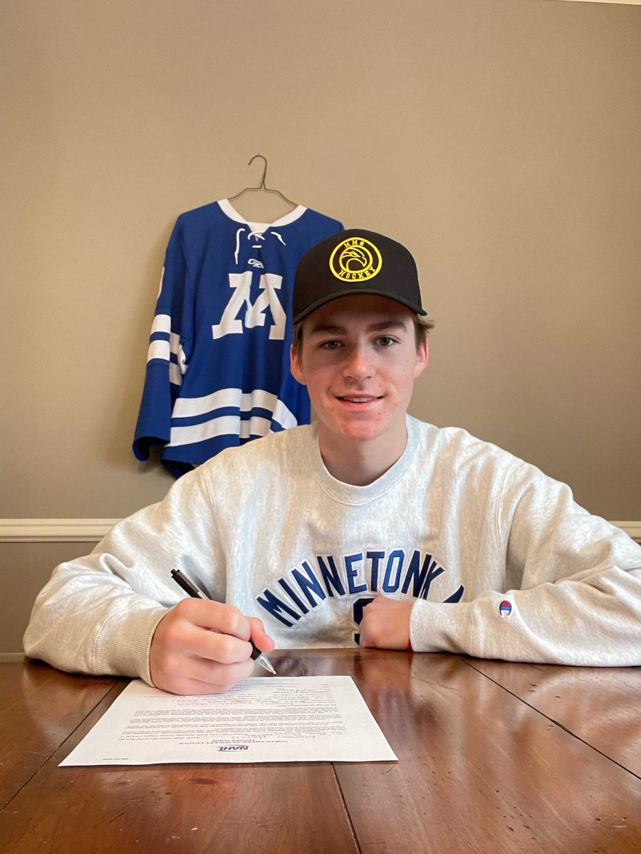 Congrats to ⁦<a href="/HockeyHawkeye/">Hawkeye Hockey Services</a>⁩ athlete ⁦<a href="/_grahamharris9_/">Graham Harris</a>⁩ on your tender with the ⁦<a href="/El_Paso_Rhinos/">Rhino Hockey</a>⁩ of the ⁦<a href="/NAHLHockey/">NAHL</a>⁩!!!!