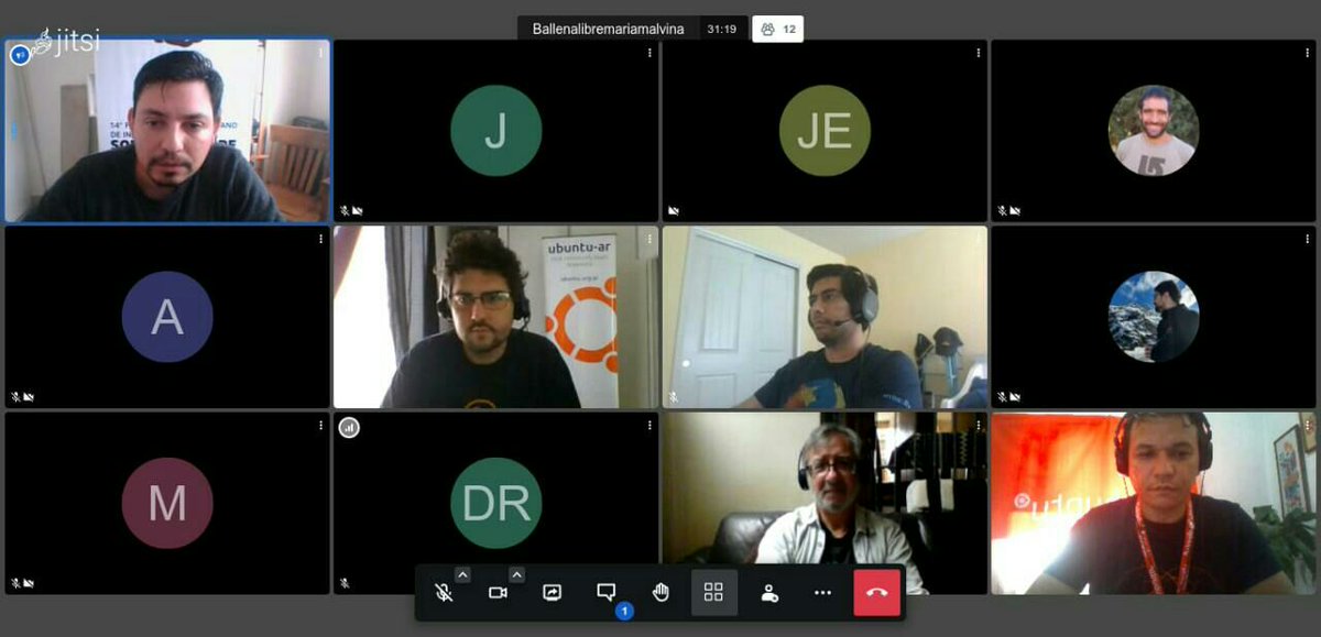 ubuconla's tweet image. Conversatorio con las comunidades en el #FlisolPatagonia: #Ubuntu presente con @z37a y @NaudyU en el #FliSoL2021
@ubuntu @ubuntuunityla @ubucon @tec_en_SL @ClaudioChn @lirrums @DMConstantino @ferlanero @firefox @LibreOffice_ES @ManjaroLinux @ubuntu_mate @tdforg @flisolpatagoni