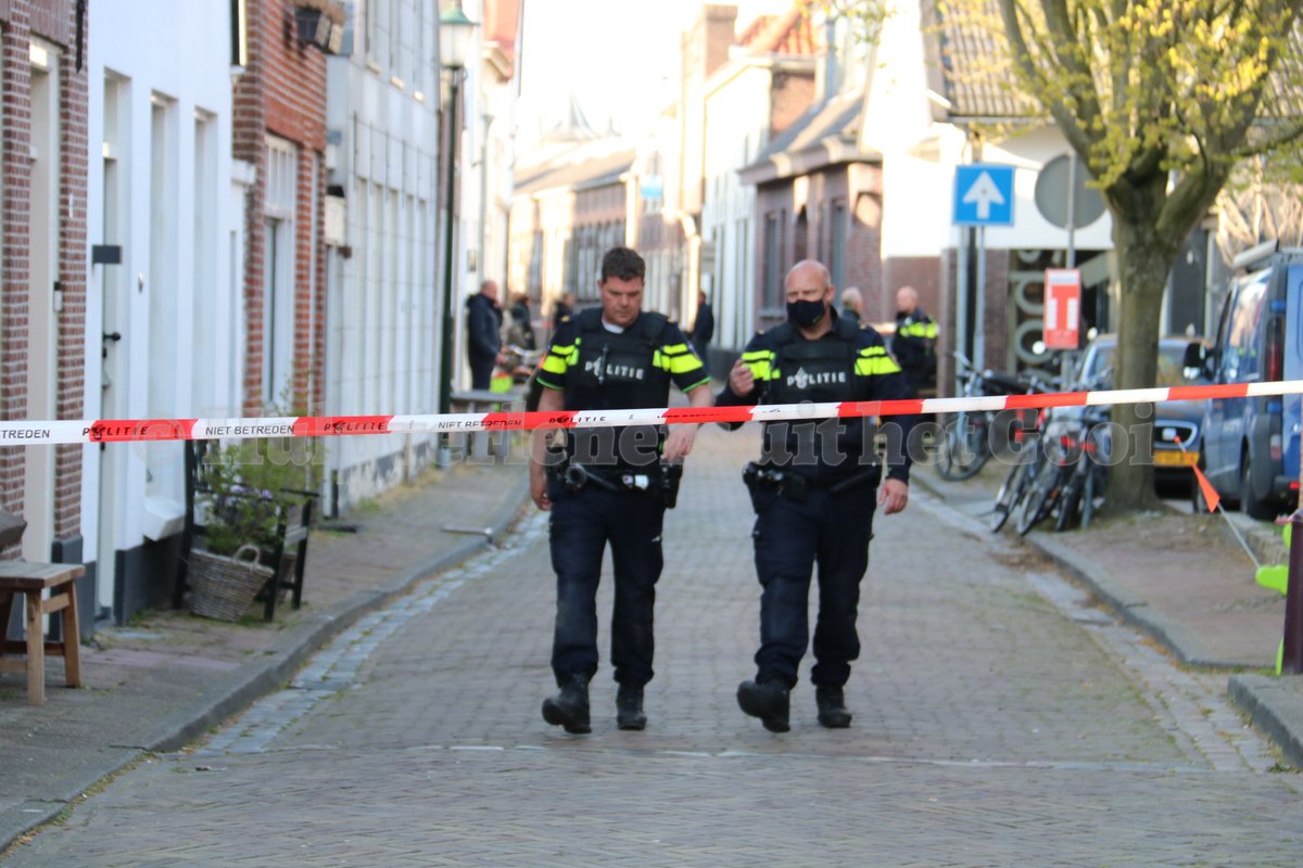 Melding politie Hellingstraat Muiden inzake schietincident