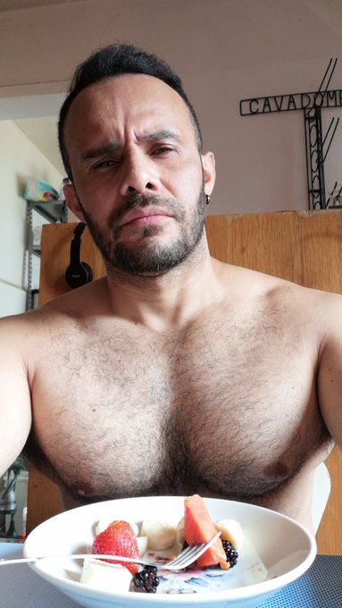 2 pic. Excelente día y muy buena vibra. #TeamCharlyDiaz https://t.co/7ErLfrG975