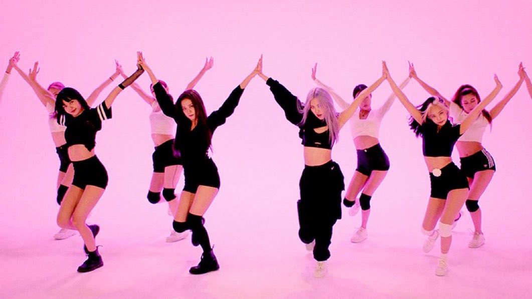 танцы под кпоп. Crayon pop. Itzy choreography. корейские танцы для похудения. к поп танцы для похудения.